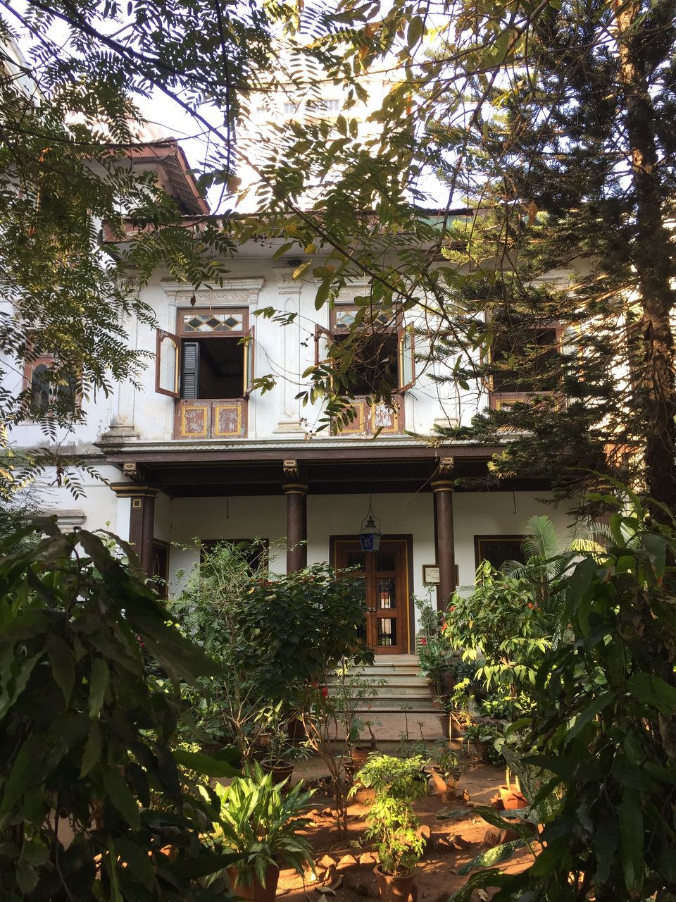 Photo of Heritage Abounds in this Small Precinct of South Bombay by Harshit Rakheja