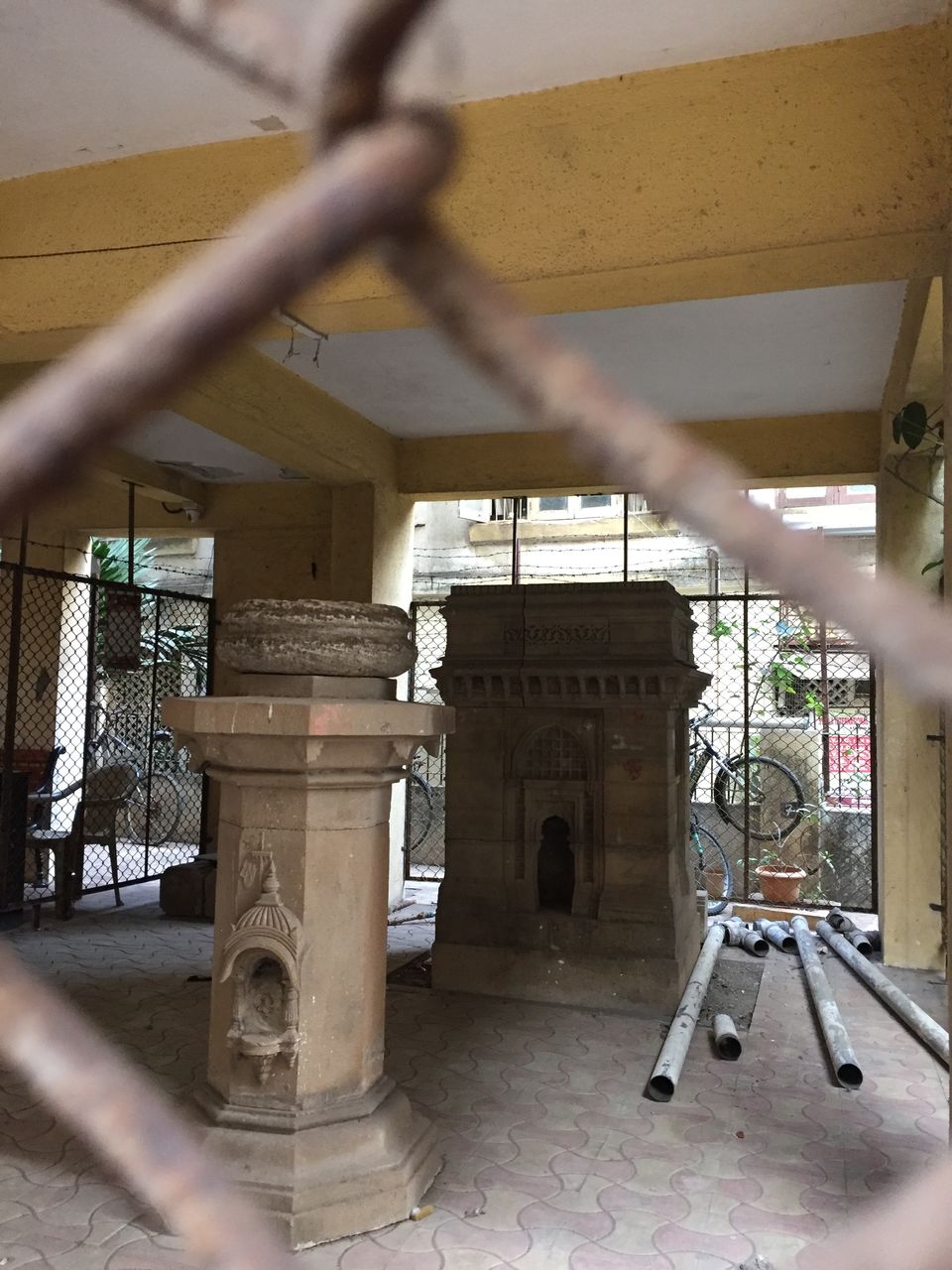 Photo of Heritage Abounds in this Small Precinct of South Bombay by Harshit Rakheja