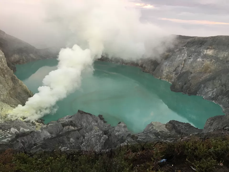 Photo of Blue flames, alien lake and lush greens! My Ijen volcano story.. by Kunal
