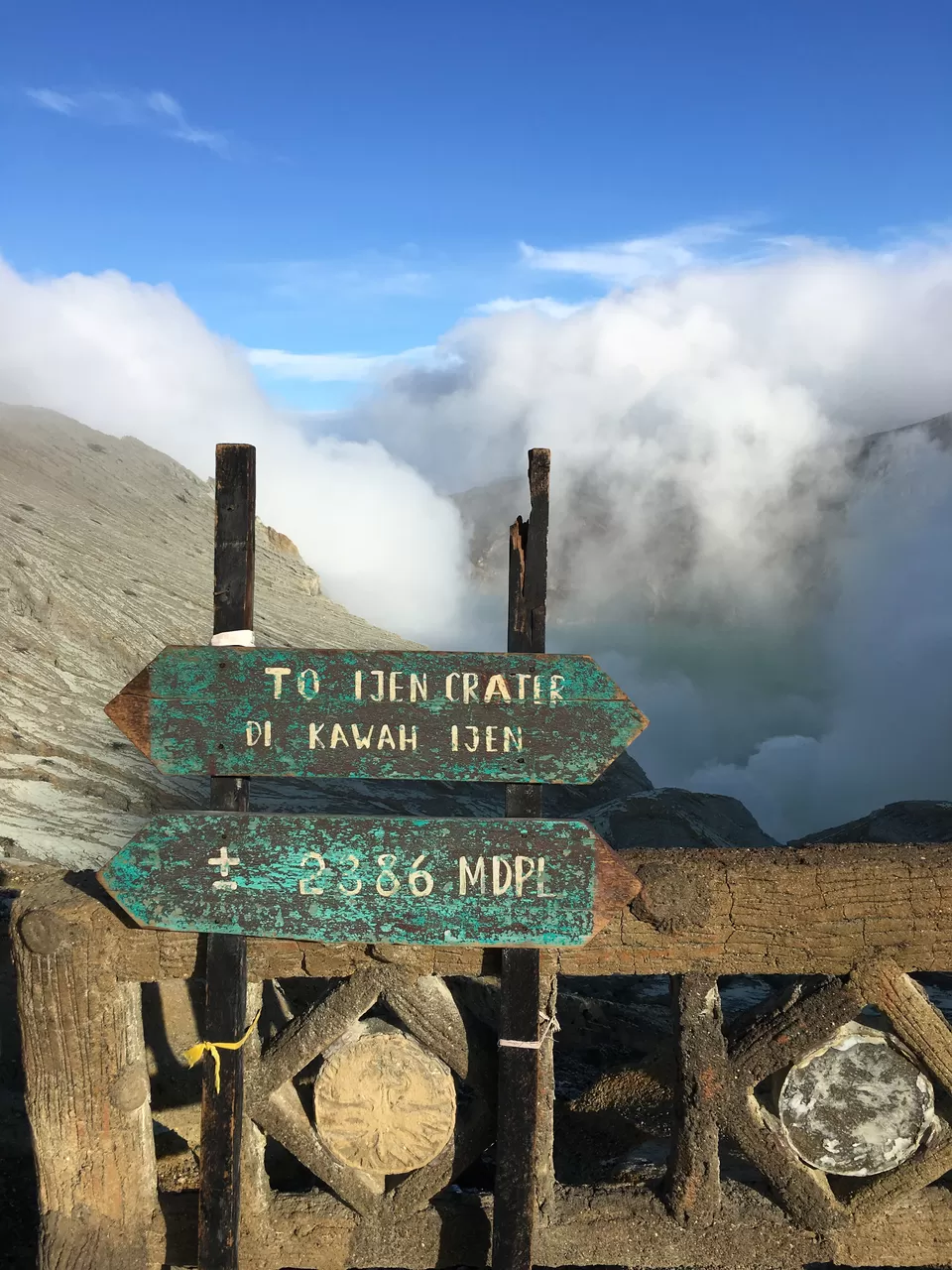 Photo of Blue flames, alien lake and lush greens! My Ijen volcano story.. by Kunal