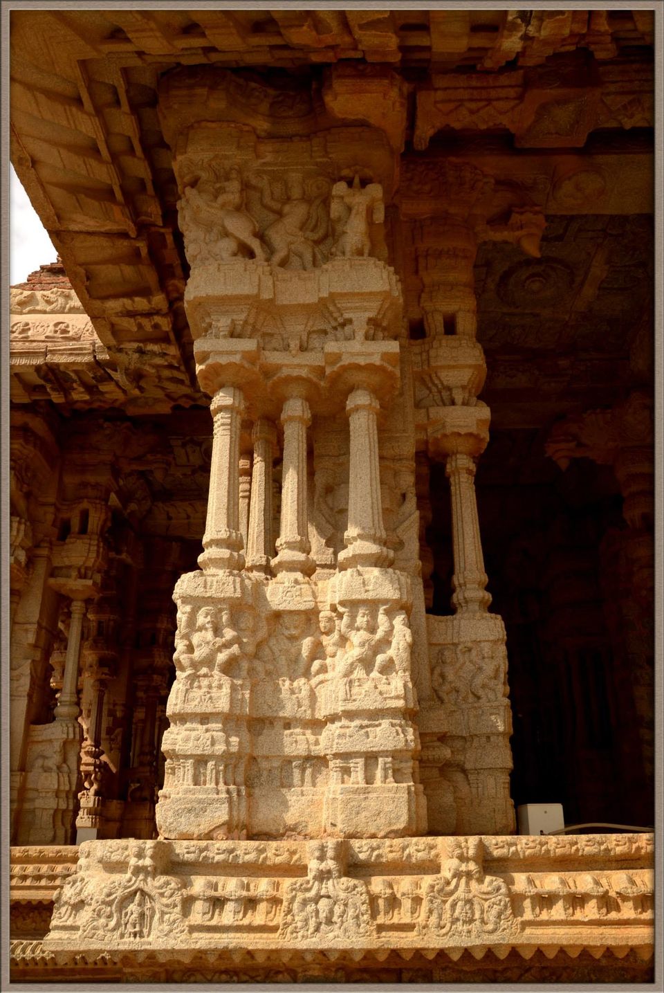 Photo of Exploring Peculiar Hampi 17/18 by Vyom
