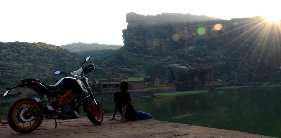 Photo of Exploring Peculiar Hampi 1/18 by Vyom