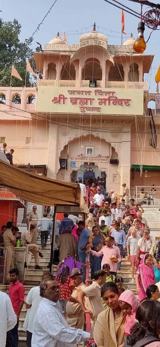 Photo of पुष्कर मेला - जहां आपकी मुलाकात हर रंग से हो जाएगी । by Saransh Ramavat