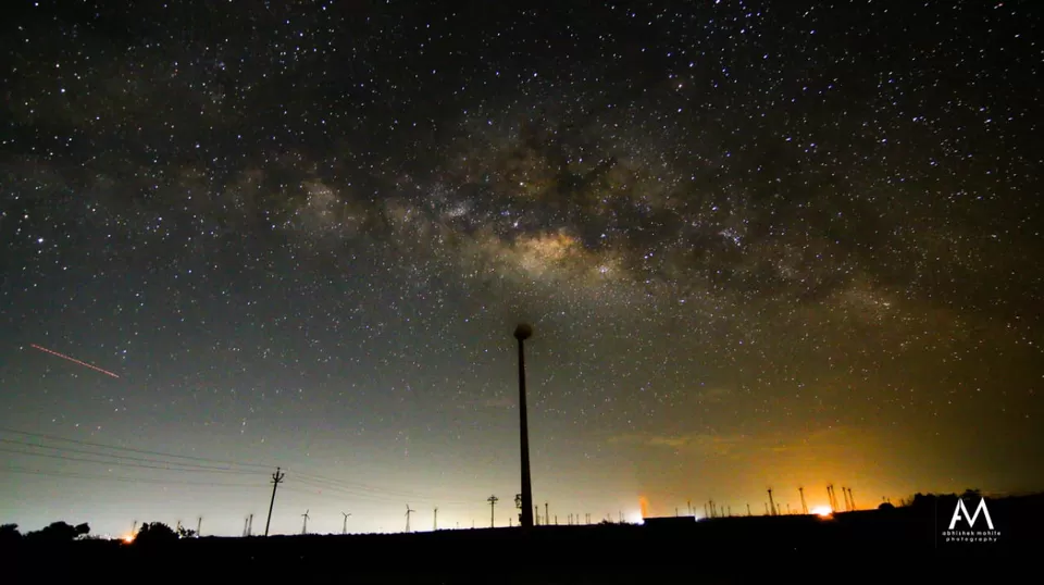 Photo of Kaas Lake, Kas, Maharashtra, India by A GALLIVANT