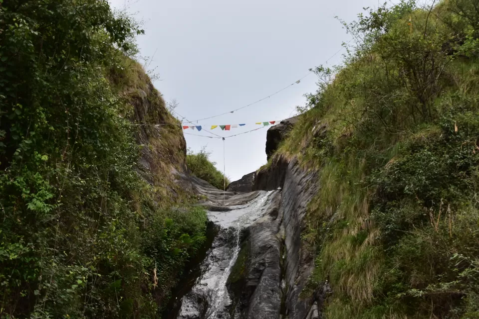 Photo of Bhagsunag Waterfall, Dharamshala, Himachal Pradesh, India by A GALLIVANT
