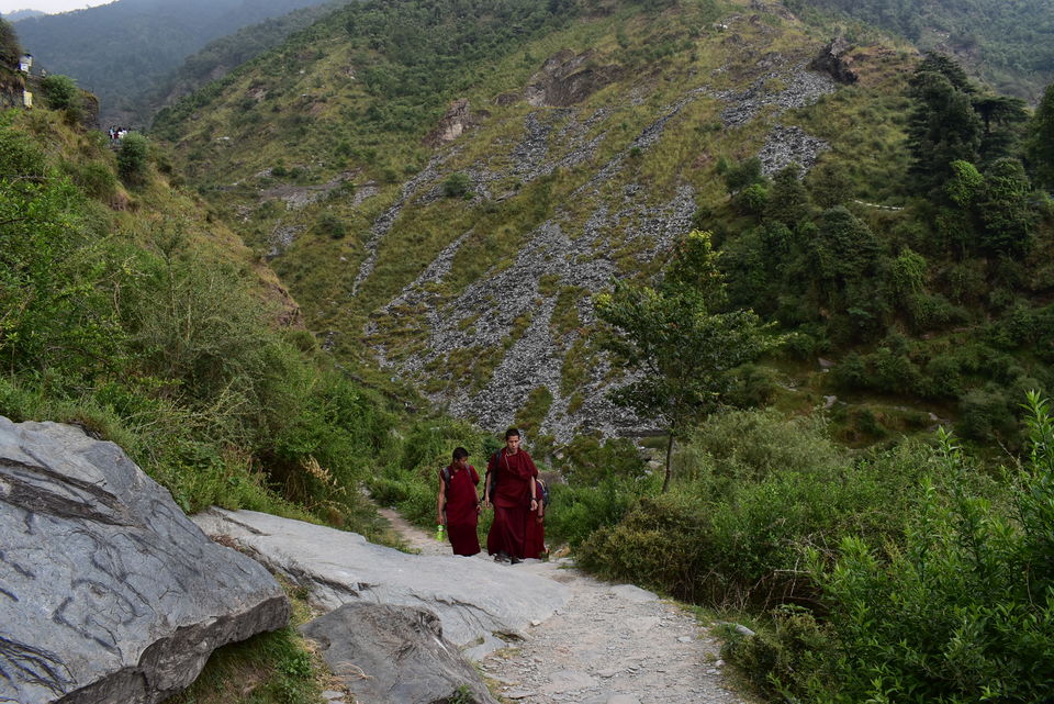 Photo of Bhagsunag Waterfall, Dharamshala, Himachal Pradesh, India by A GALLIVANT