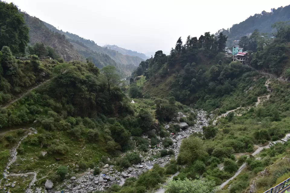 Photo of Bhagsunag Waterfall, Dharamshala, Himachal Pradesh, India by A GALLIVANT