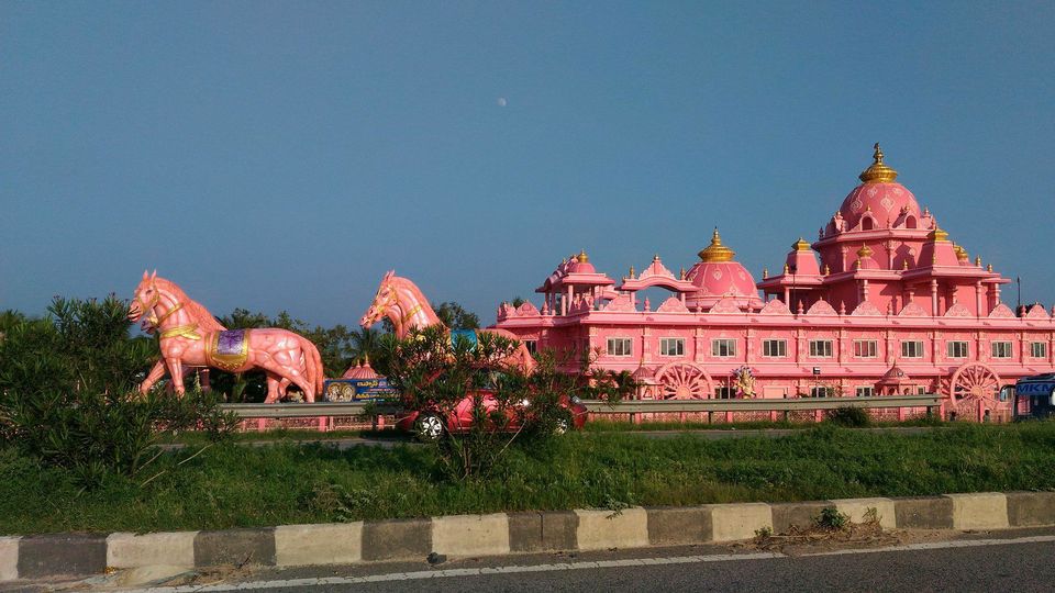 Photo of The 1500kms Road Adventure!! ( Hyderabad - Hampi - Lepakshi) 13/13 by Sanya Saraswat