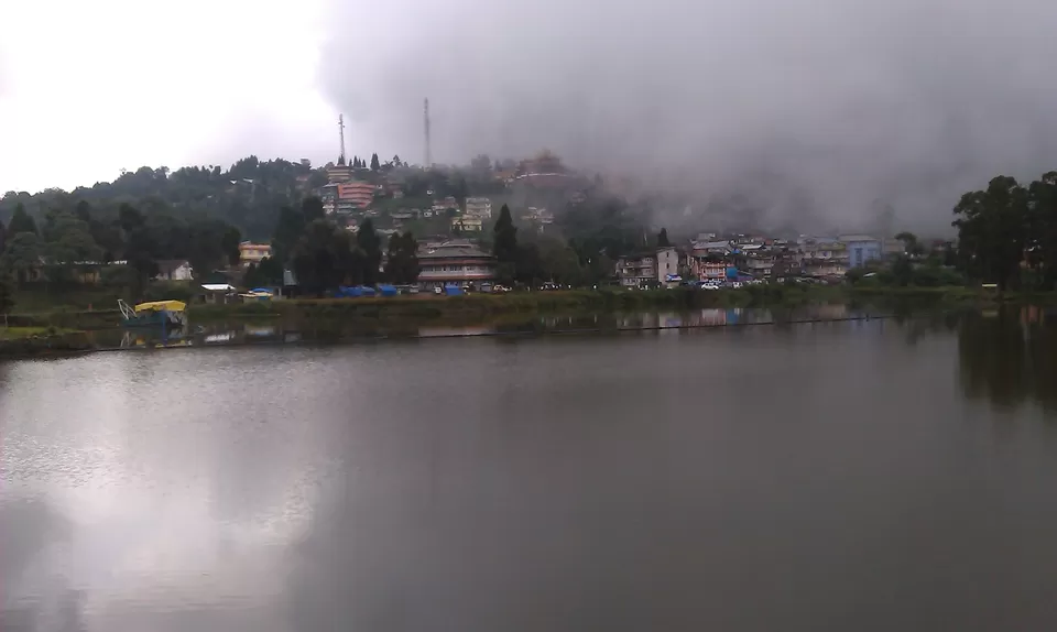 Photo of Mirik Lake, Mirik, West Bengal by Mrinmoy Koley