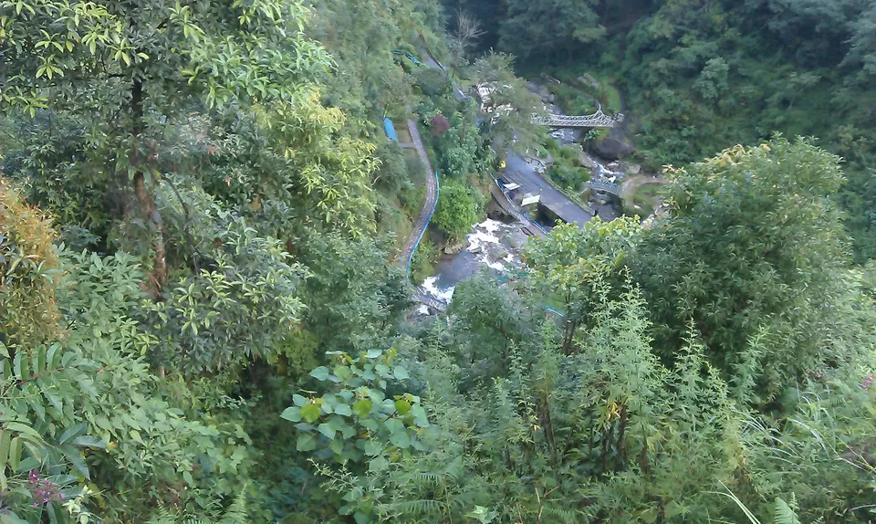 Photo of Darjeeling - A short trip to the "Queen of Hills" by Mrinmoy Koley