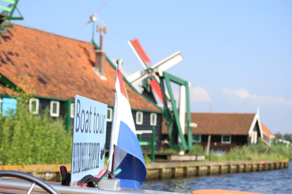 Photo of Where wind creates history & houses sing a thousand tales : Zaanse Schans by Nupur