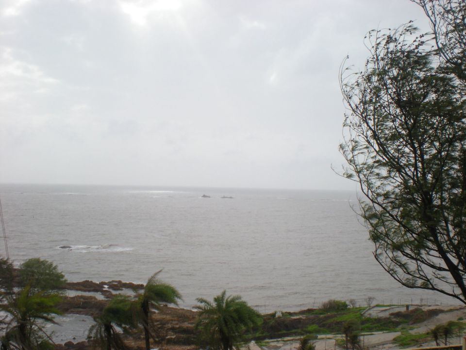 Photo of Uttan Lighthouse 1/3 by Sumi