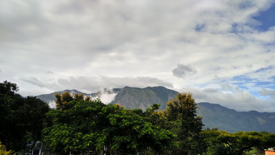 Photo of Ooty In A Nano? Are you serious right now? 6/15 by Shahid