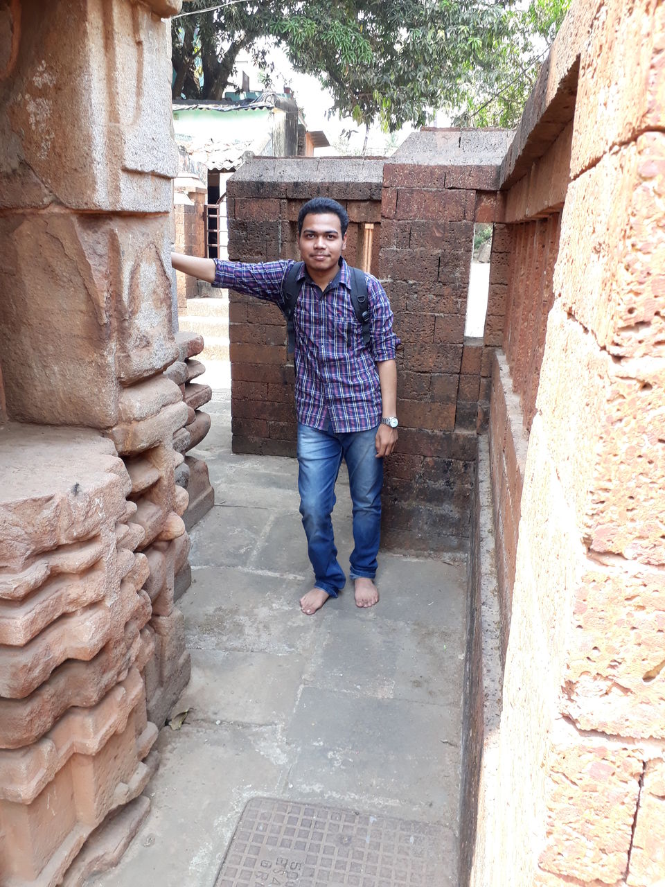 Photo of Kotitirtheswara Temple & Pond, Kotitirtha Lane, Gouri Nagar, Old Town, Bhubaneswar, Odisha, India by Siva Prasad