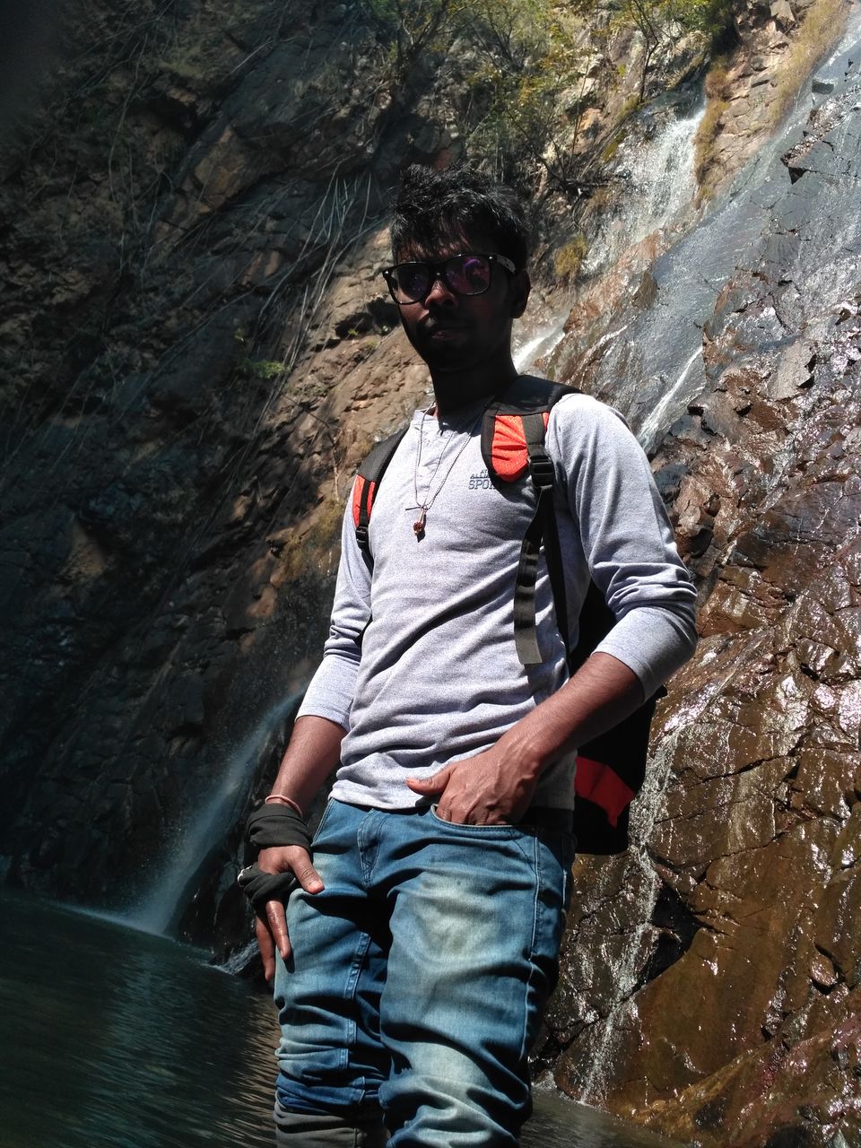 Photo of Pradhanpat Waterfall, Deogarh, Odisha, India by Siva Prasad