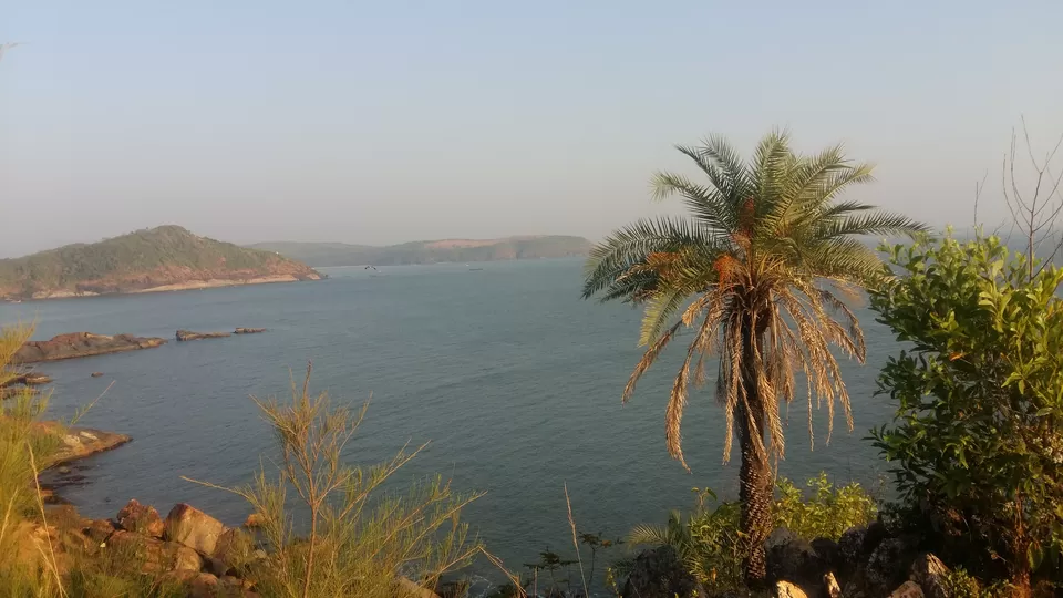 Photo of Half Moon Beach, Gokarna, Karnataka by crazyfeet01