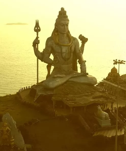 Photo of Murudeshwar Temple, Karnataka, India by Nisha Jagadesh