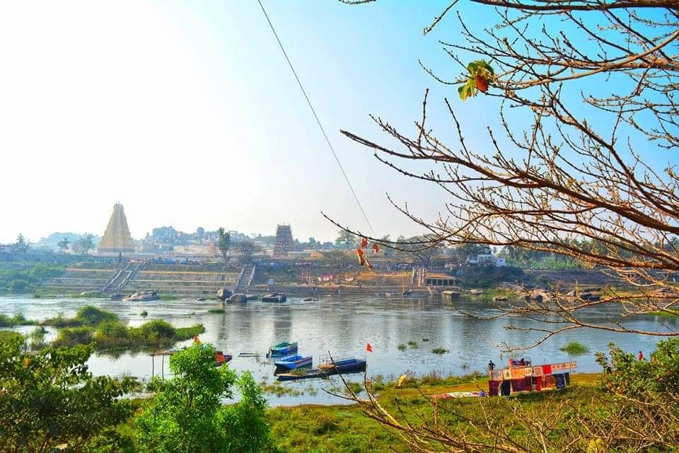 Photo of Tungabhadra River, Karnataka by arti