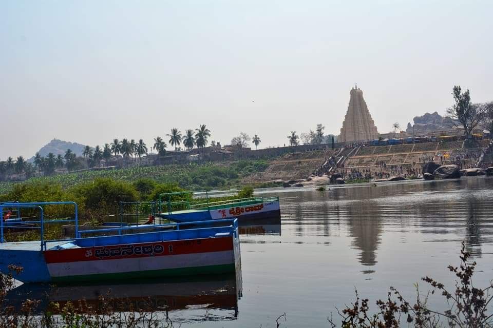 Photo of Tungabhadra River, Karnataka by arti