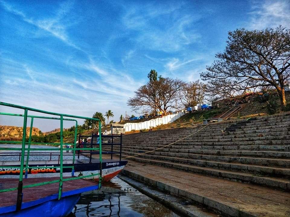 Photo of Tungabhadra River, Karnataka by arti
