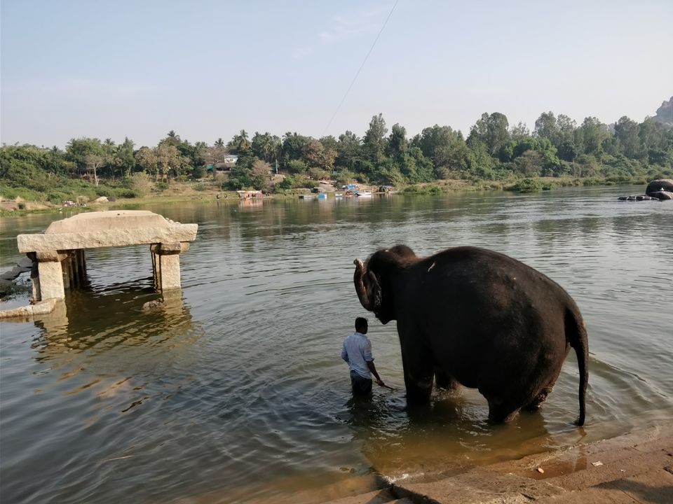 Photo of Tungabhadra River, Karnataka by arti