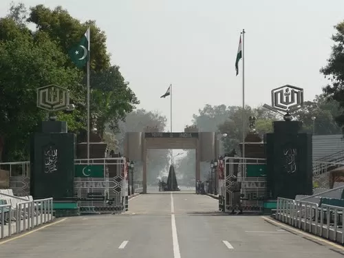Photo of Wagah Border Park, Wahga, Punjab, Pakistan by Sushant Panda