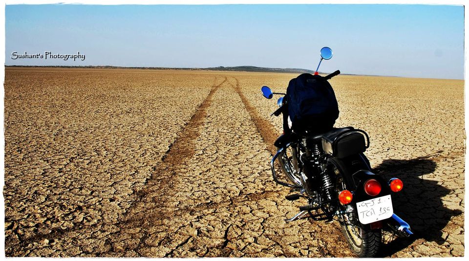 Photo of Little Rann of Kutch, Kutch, Gujarat, India by Sushant Panda