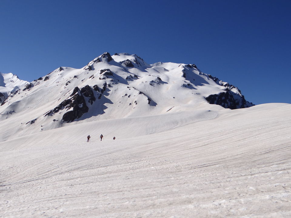 Photo of SAR PASS ... Trek of a life time by Kriti Gupta