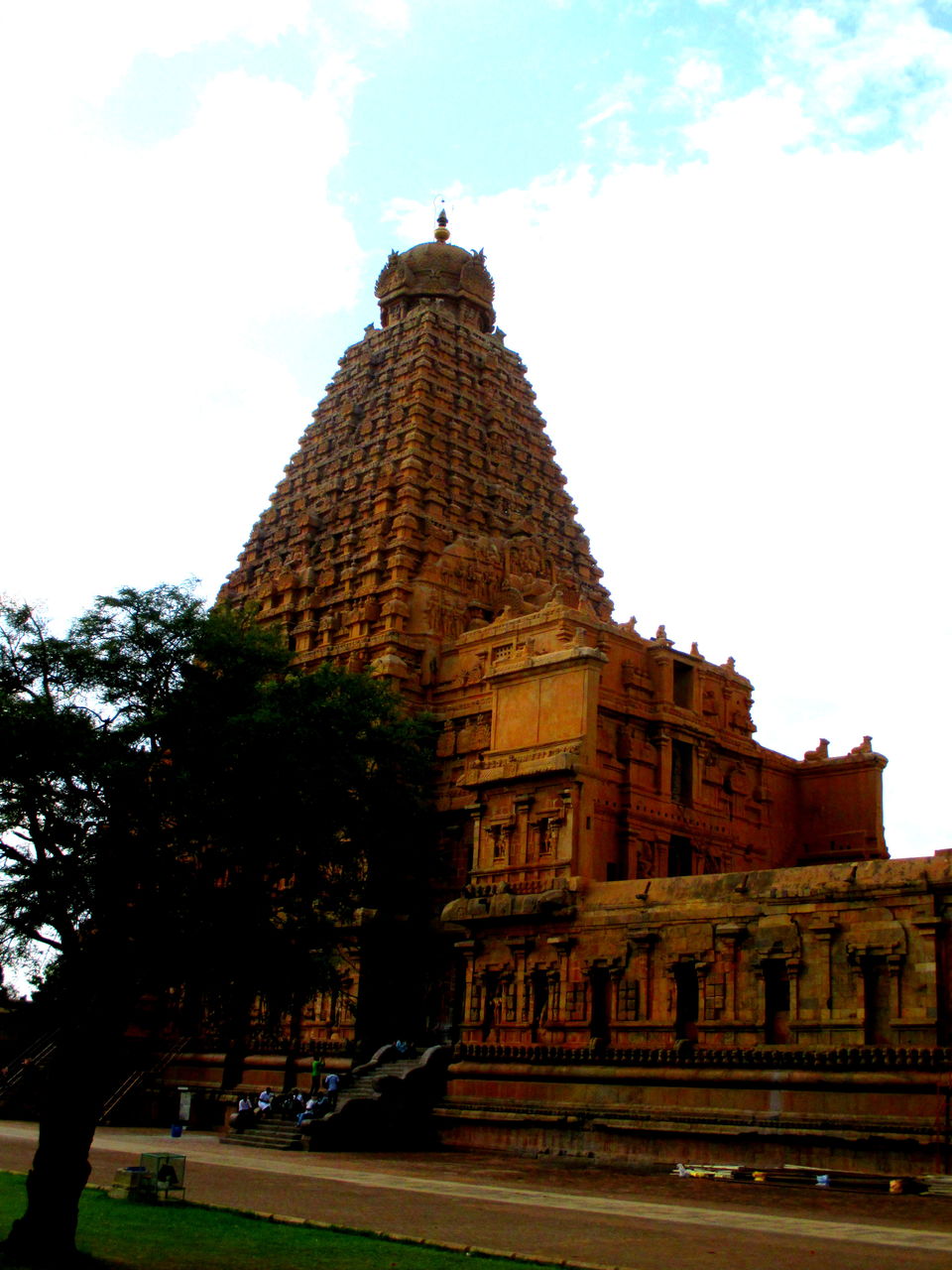 Photo of Tanjavur Bragadeeshwar Temple, Tamil Nadu 2/8 by Gayathri Kannan