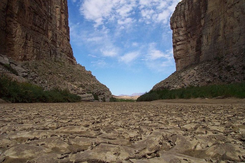 Photo of Big Bend, Big Bend National Park, Texas, United States by Valerie Fidan