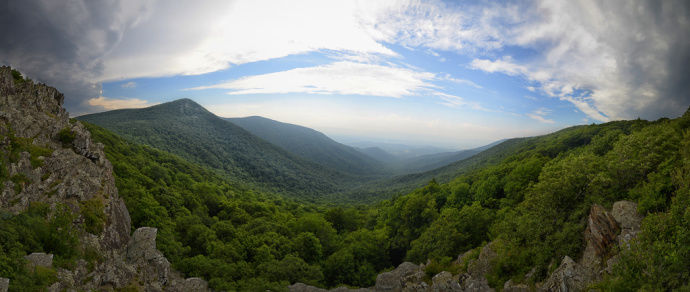 Photo of Shenandoah National Park, Virginia, United States by Valerie Fidan