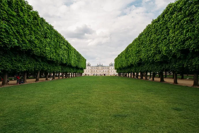 Photo of Luxembourg Gardens, Paris, France by Valerie Alvarez 