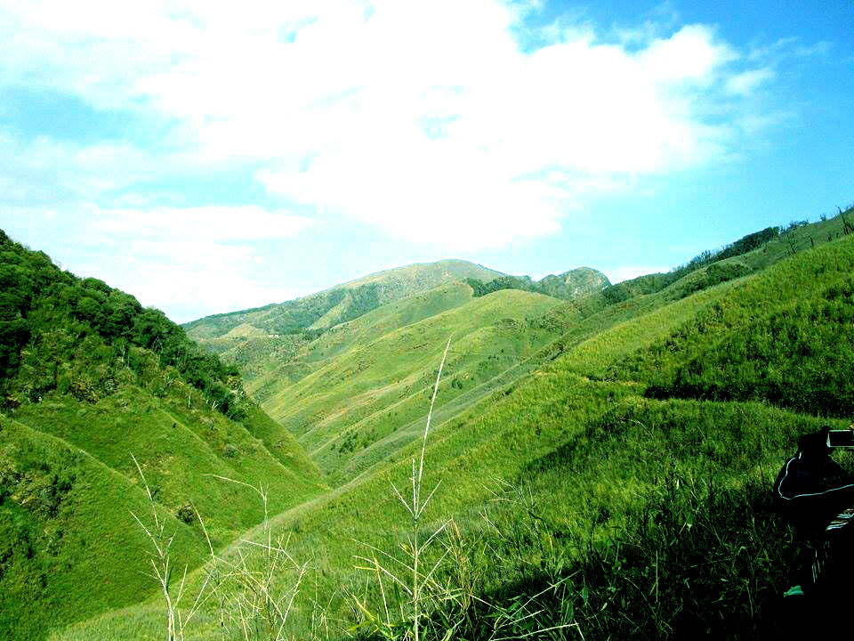 Photo of Dzukou Valley Trek, Nagaland 17/21 by Dipmoina Dowarah