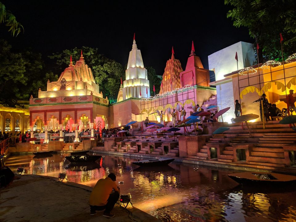 Photo of Experience kolkata at it's best during Puja festival by Sangeet Rao