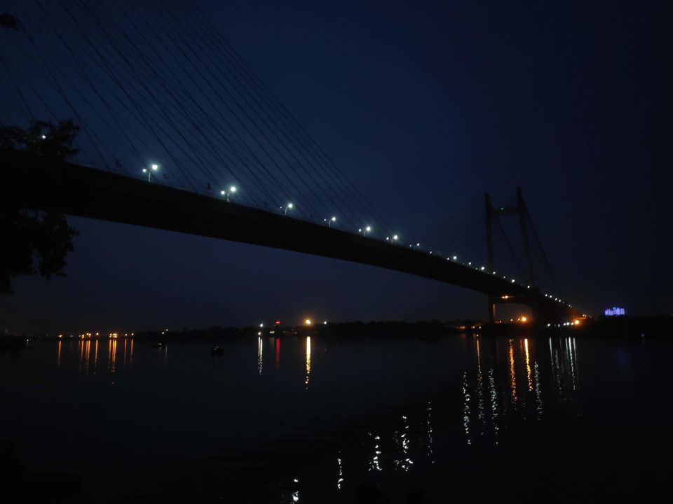 Photo of Experience kolkata at it's best during Puja festival by Sangeet Rao