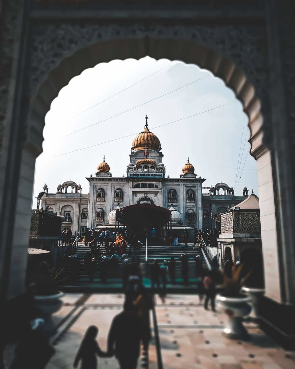 Photo of Bangla Sahib Gurdwara, Hanuman Road Area, Connaught Place, New Delhi, Delhi, India by Sangeet Rao