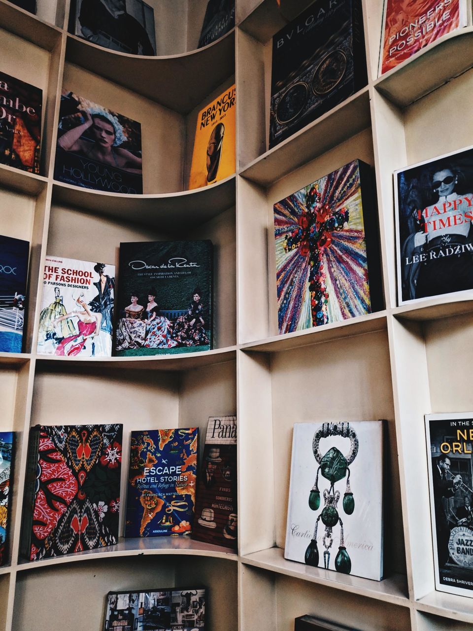 Photo of Oxford Bookstore, Block N, Connaught Place, New Delhi, Delhi, India by Sangeet Rao
