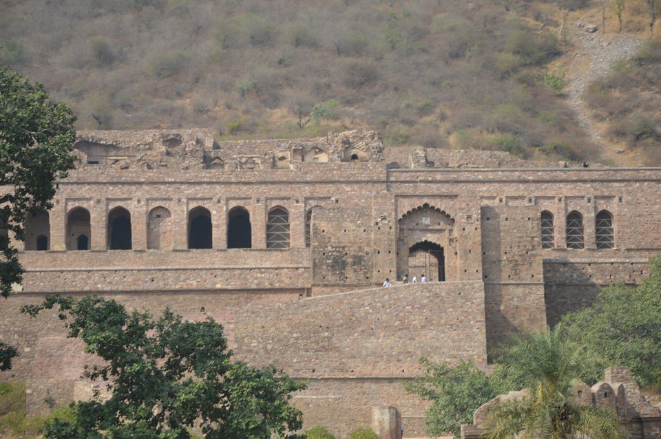 Photo of Experiencing Bhangarh 6/12 by Aayush Kulshreshtha