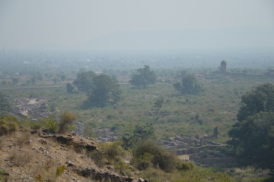 Photo of Experiencing Bhangarh 5/12 by Aayush Kulshreshtha