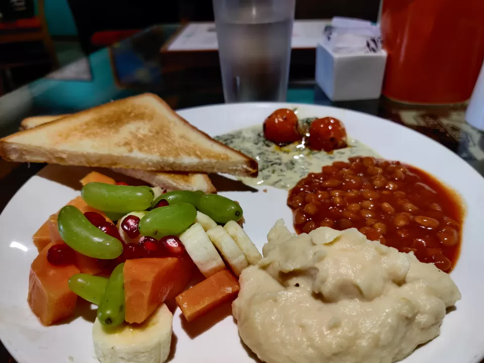 Photo of F.S.B, Opposite Patrakar Bhawan, Dhantoli, Nagpur, Maharashtra, India by itchyfeet