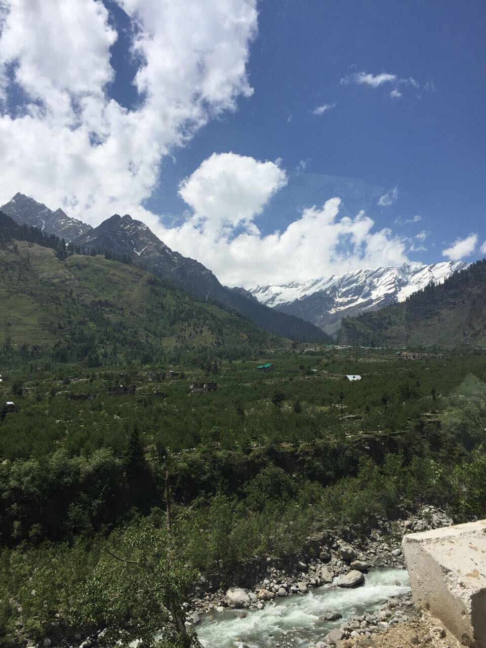 Photo of Leh Manali Hy, Leh Manali Highway, Burwa, Himachal Pradesh, India by Nomadicnesters