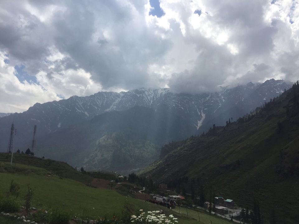 Photo of Leh Manali Hy, Leh Manali Highway, Burwa, Himachal Pradesh, India by Nomadicnesters