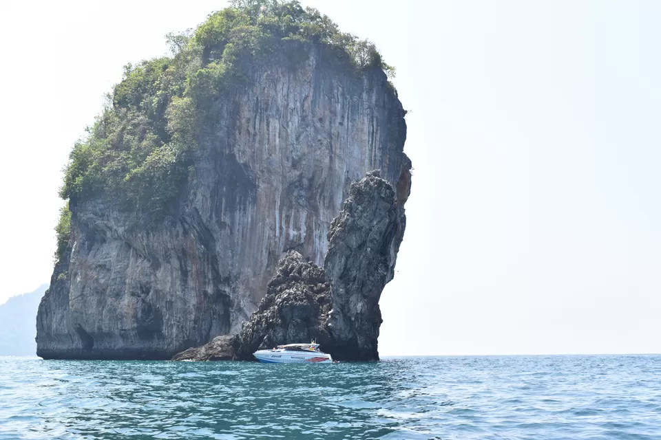Photo of Ton Sai Beach, Ao Nang, Mueang Krabi District, Krabi, Thailand by Pratiksha Singh