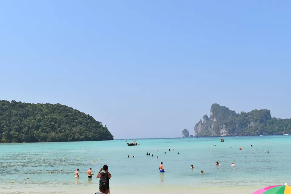 Photo of Maya Bay, Ko Phi Phi, Mueang Krabi District, Krabi, Thailand by Pratiksha Singh
