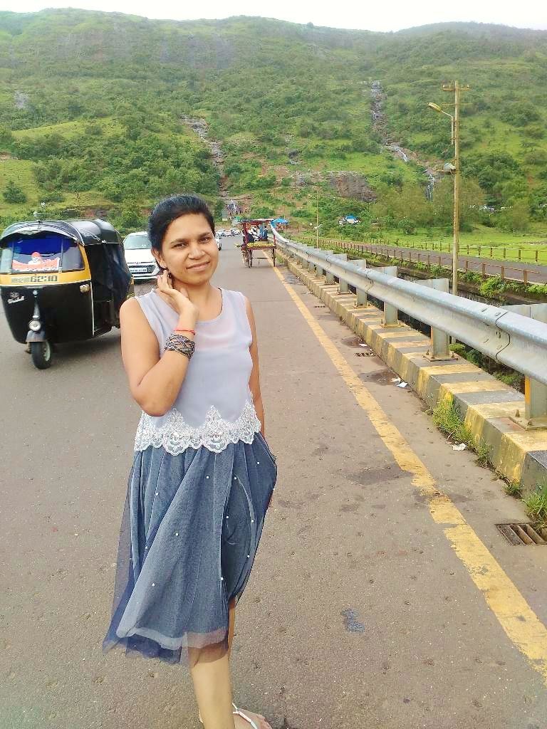 Photo of Lonavala Lake Waterfall, Bhangarwadi, Lonavala, Maharashtra, India by Priyanka Gupta
