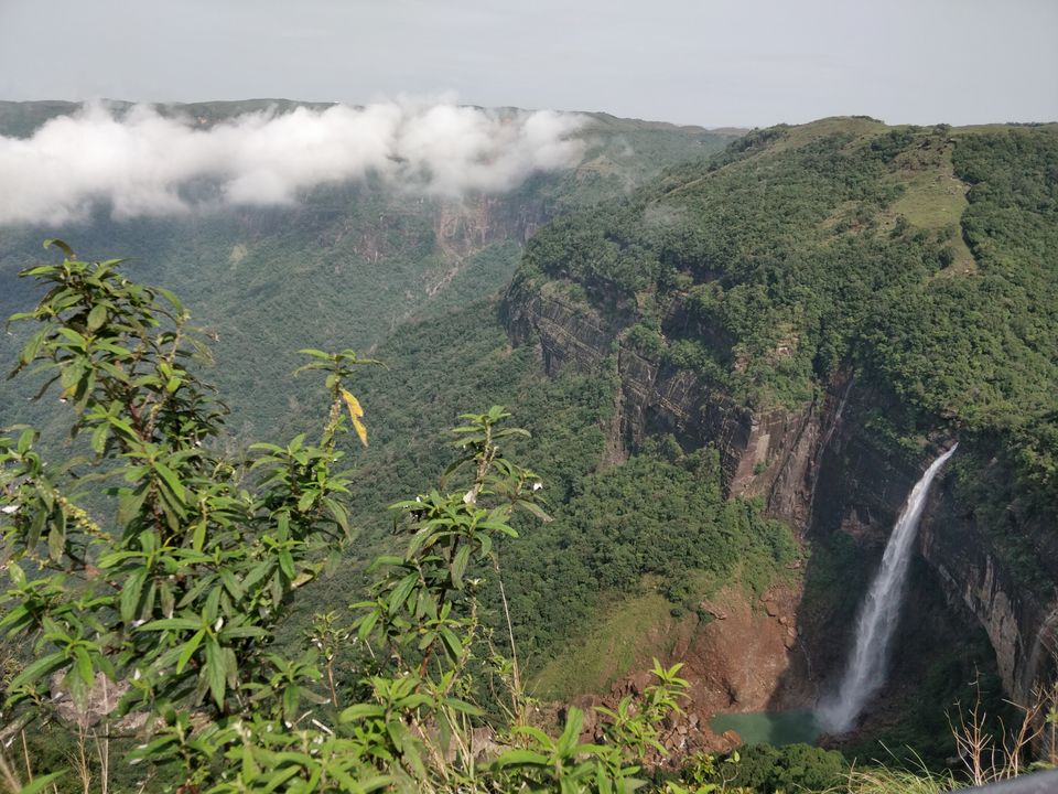 Photo of NohKaLikai Falls, Meghalaya by Bhakti Prabhu