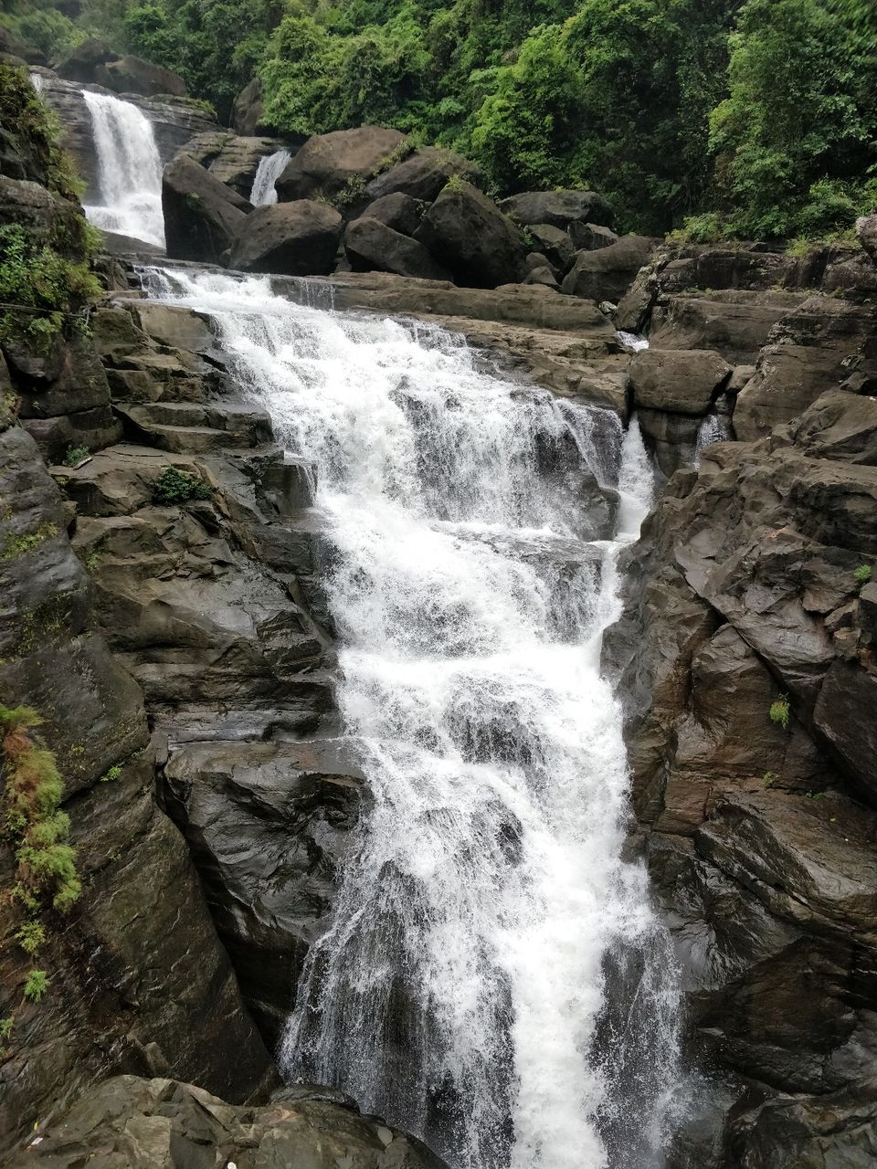 Photo of Borhill Falls, Meghalaya, India by Bhakti Prabhu