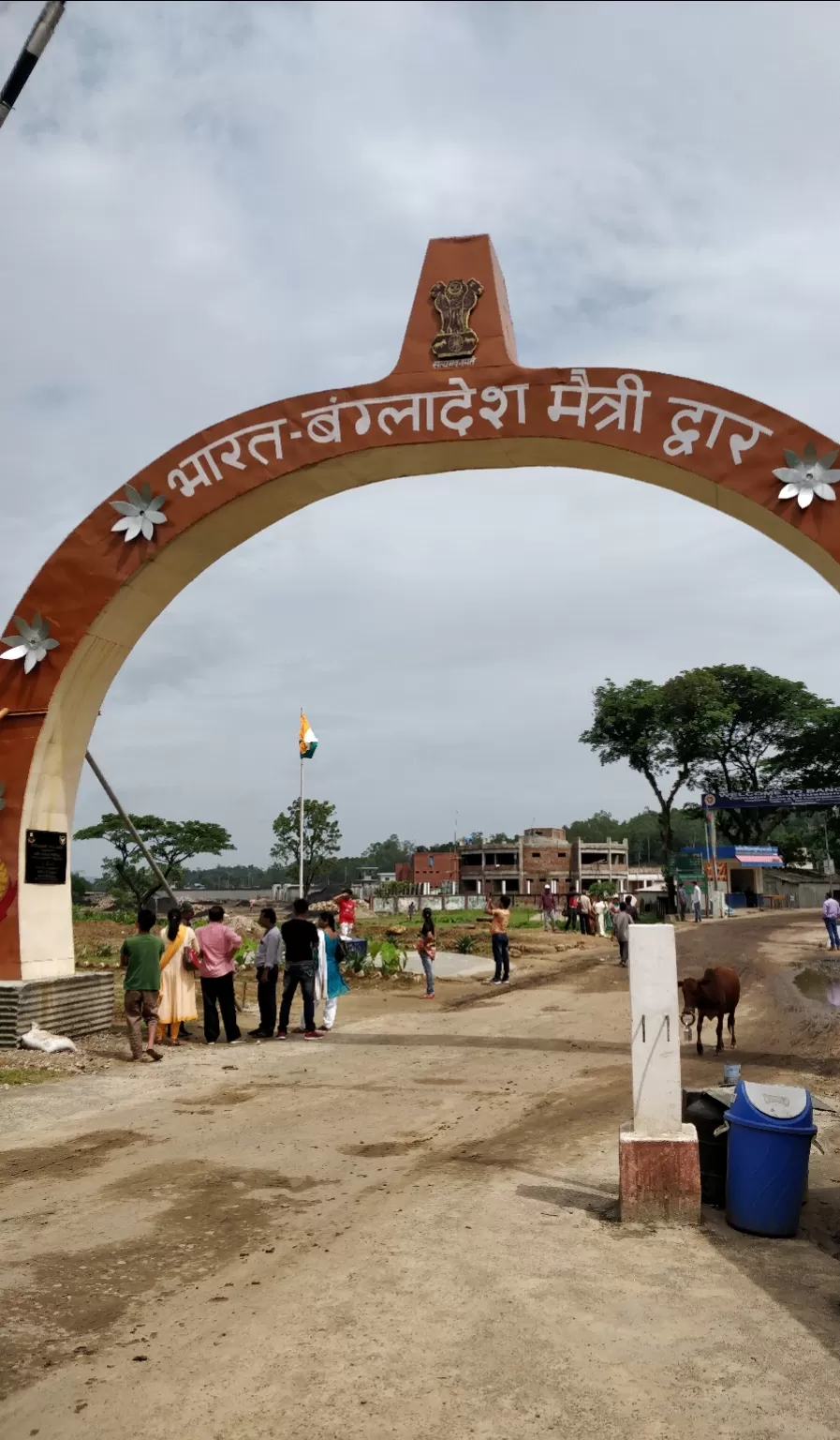 Photo of Tamabil Road, Borhan Bag, Bangladesh by Bhakti Prabhu