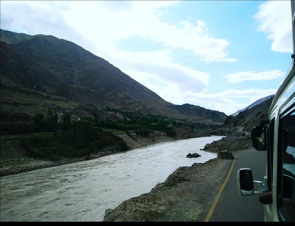 Photo of Zanskar River by TurtleXplores