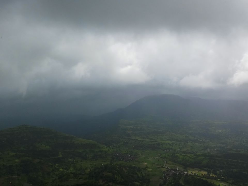 Photo of kalsubai Treking And Camping, Bari, Maharashtra, India by Juhi Issar